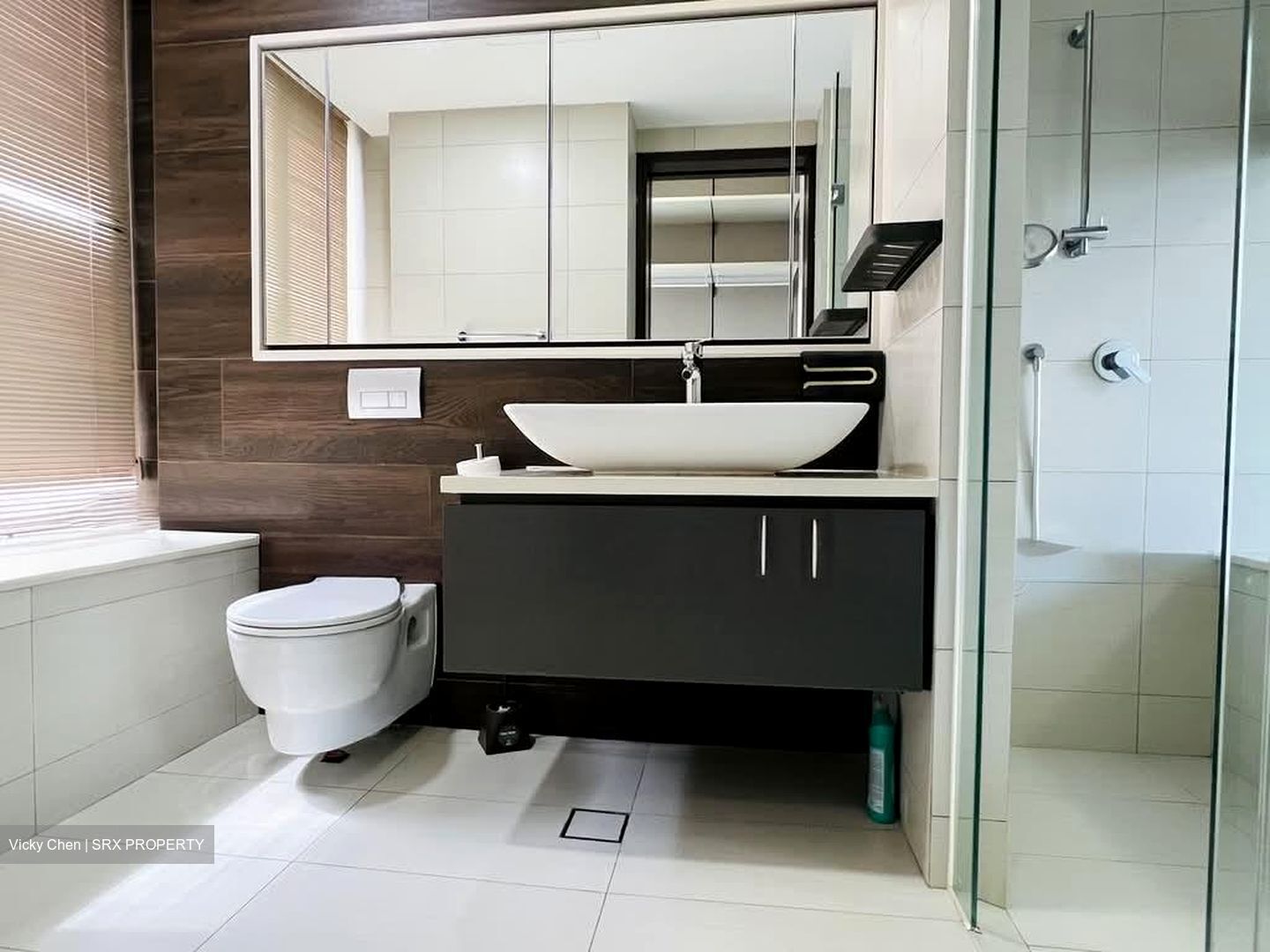 d'Nest (D18), Condominium #571402471